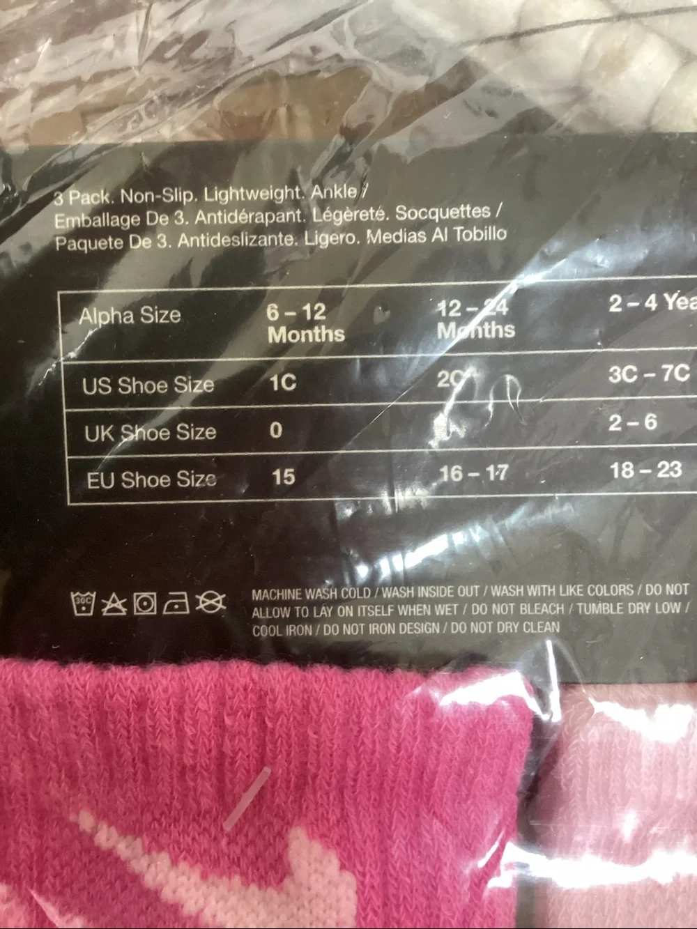 Nike Baby nonslip Grip Socks Set of 3. Pink, new with tags. Girls 6-12 months